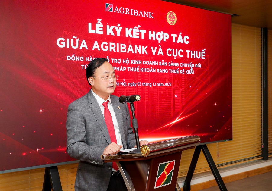 Ông Tô Huy Vũ - Chủ tịch Hội đồng thành viên Agribank phát biểu tại Lễ ký kết