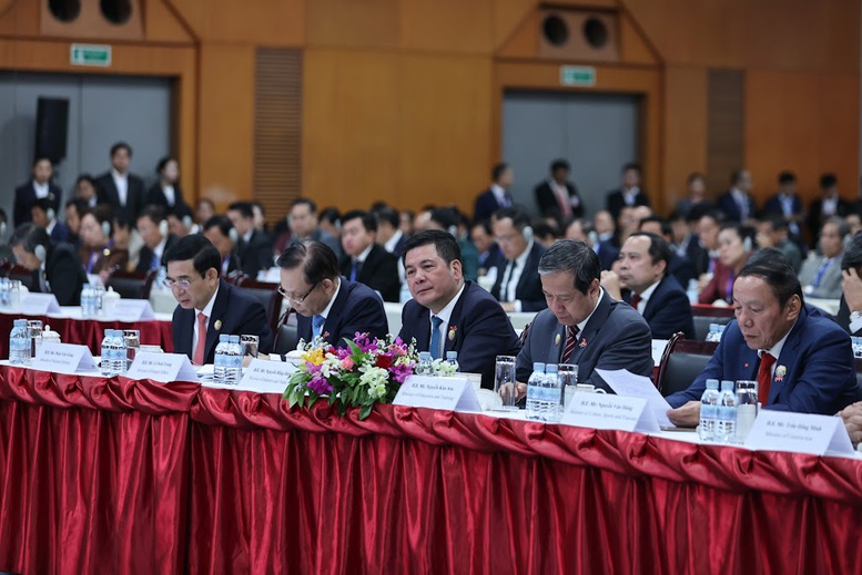 Các đại biểu tham dự hội nghị - Ảnh: VGP/Nhật Bắc