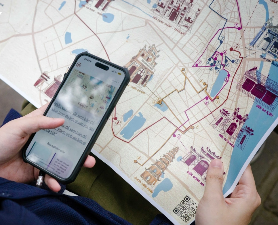 Ứng dụng H-Heritage cho phép người dùng khám phá lịch sử di tích bằng điện thoại thông minh. (Ảnh: vov.vn)