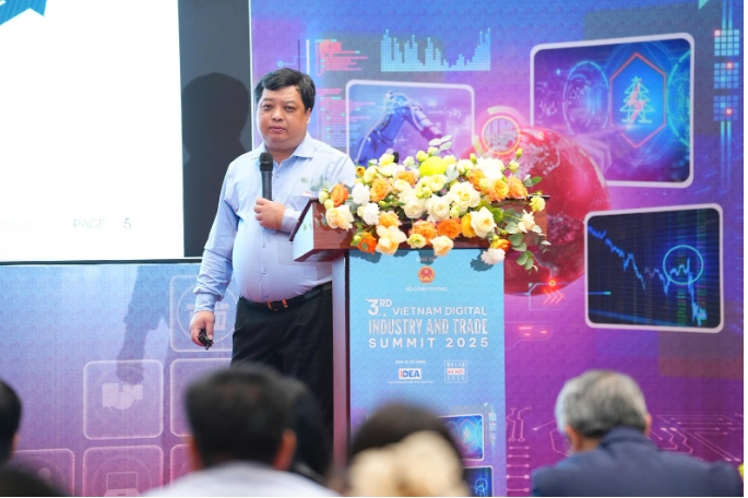 Viện trưởng Viện Chiến lược chuyển đổi số (DTSI) Lê Nguyễn Trường Giang