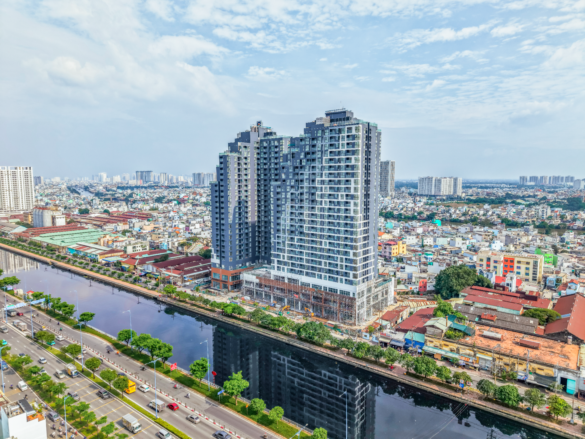 D-Aqua có vị trí kim cương - Trục xương sống kết nối đa chiều của khu Tây D-Aqua có vị trí kim cương - Trục xương sống kết nối đa chiều của khu Tây