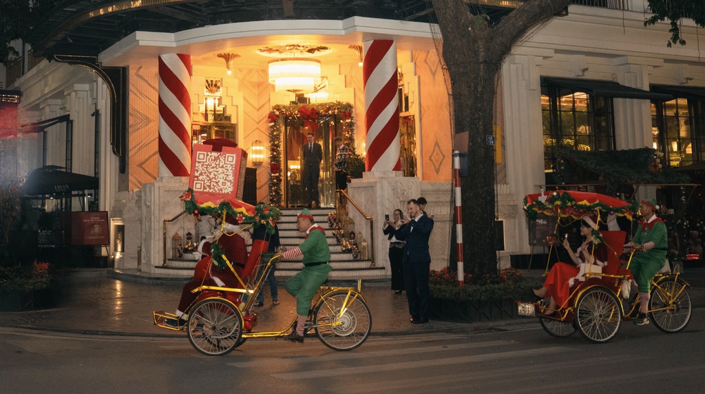 The Grand Holiday Show 2025 - Mùa lễ hội lộng lẫy tại Capella Hà Nội