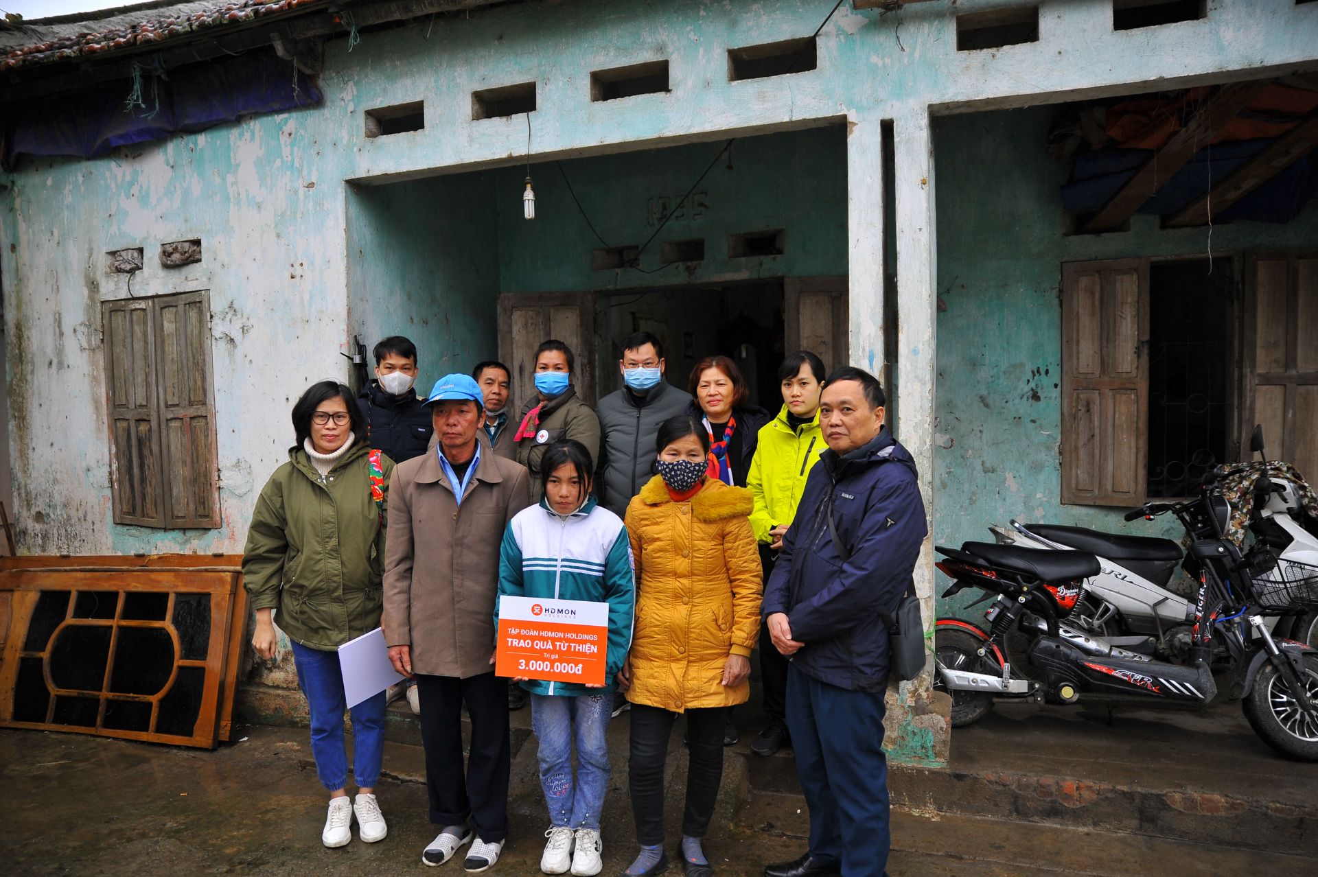 Gia đình em nhỏ Triệu Phương Thảo đặc biệt cảm ơn tấm lòng thiện nguyện của Tập đoàn HDMon Holdings Gia đình em nhỏ Triệu Phương Thảo đặc biệt cảm ơn tấm lòng thiện nguyện của Tập đoàn HDMon Holdings