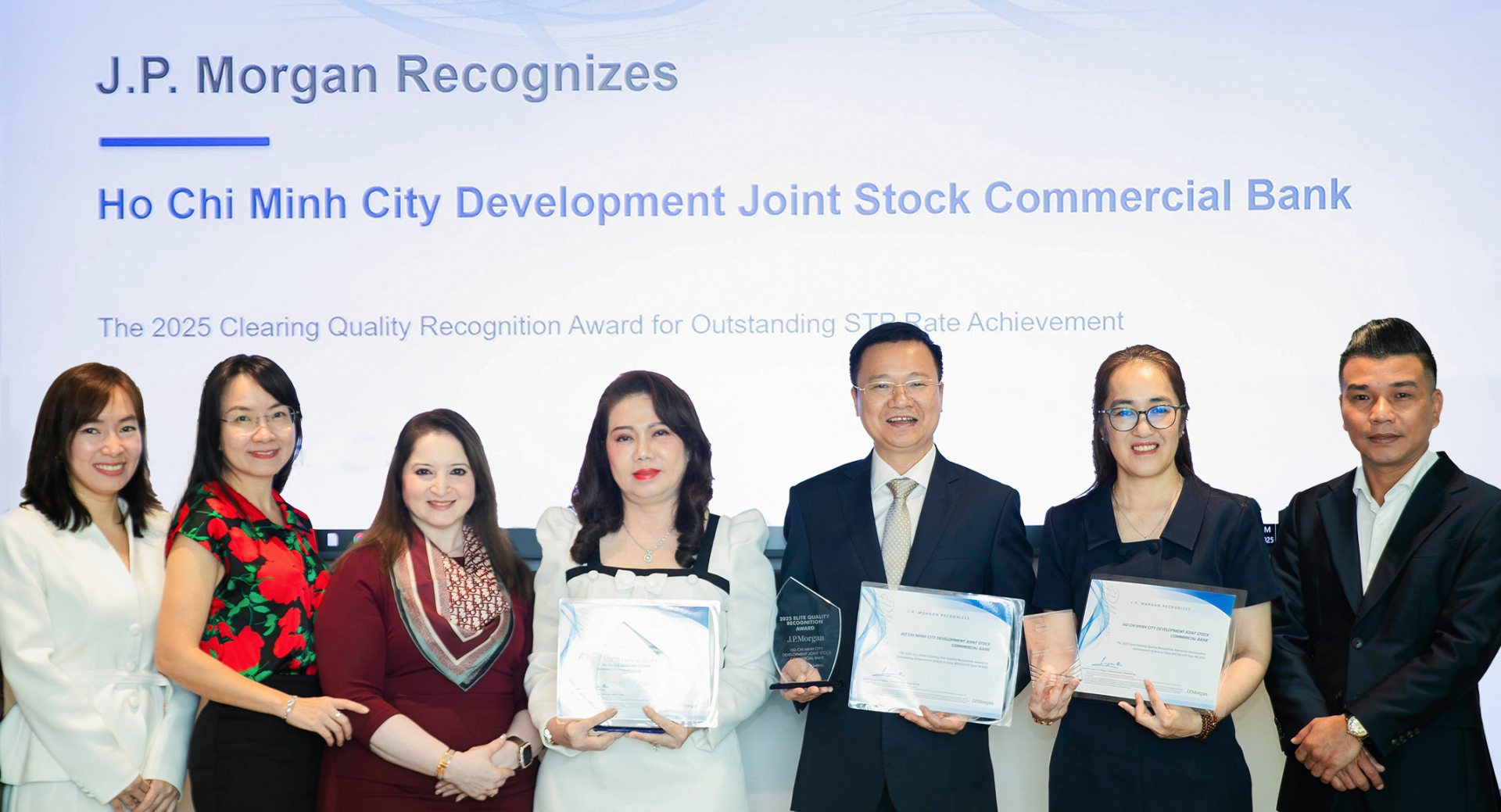 HDBank nhận bộ giải thưởng Chất lượng Thanh toán Toàn cầu 2025