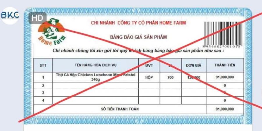 Giấy tờ các đối tượng giả mạo để lừa gạt người dân.