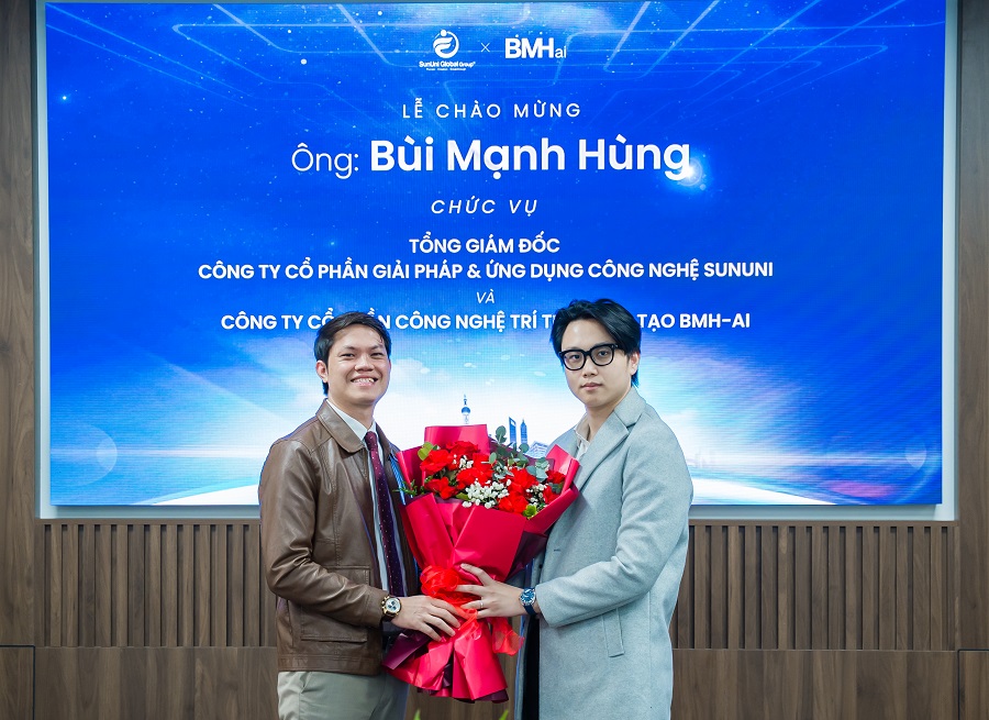 Chủ tịch Nguyễn Tiến Nam (bên trái) - CEO Bùi Mạnh Hùng (bên phải)