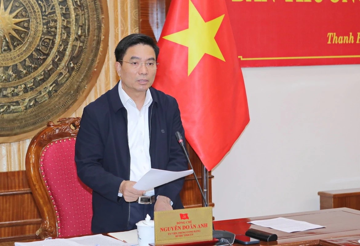 Bí thư Tỉnh ủy Nguyễn Doãn Anh phát biểu kết luận tại hội nghị.