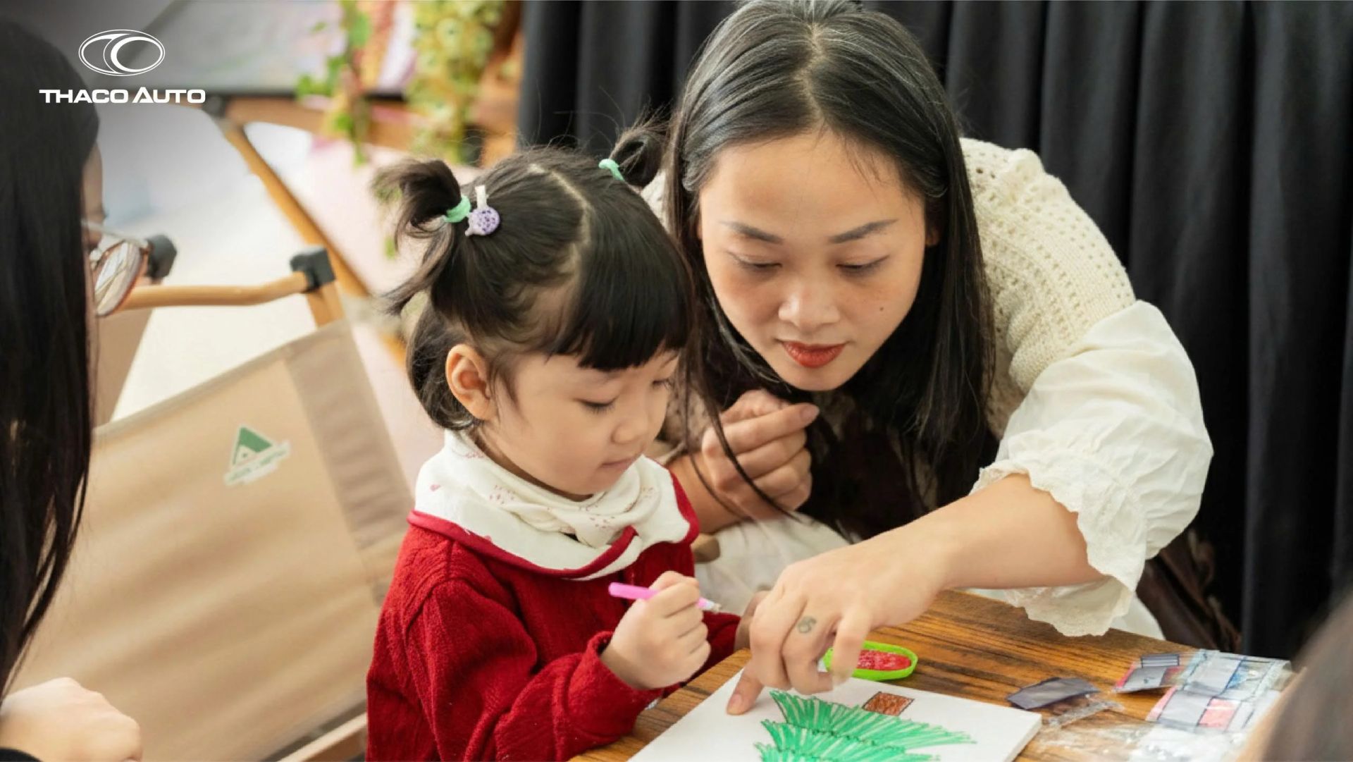 Nhiều hoạt động workshop sáng tạo mang đậm phong cách Giáng sinh