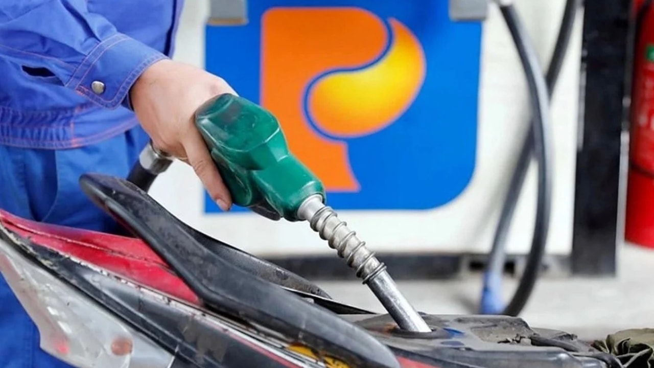 Giá xăng dầu hôm nay 5/12: Biến động nhẹ. (Ảnh minh họa)