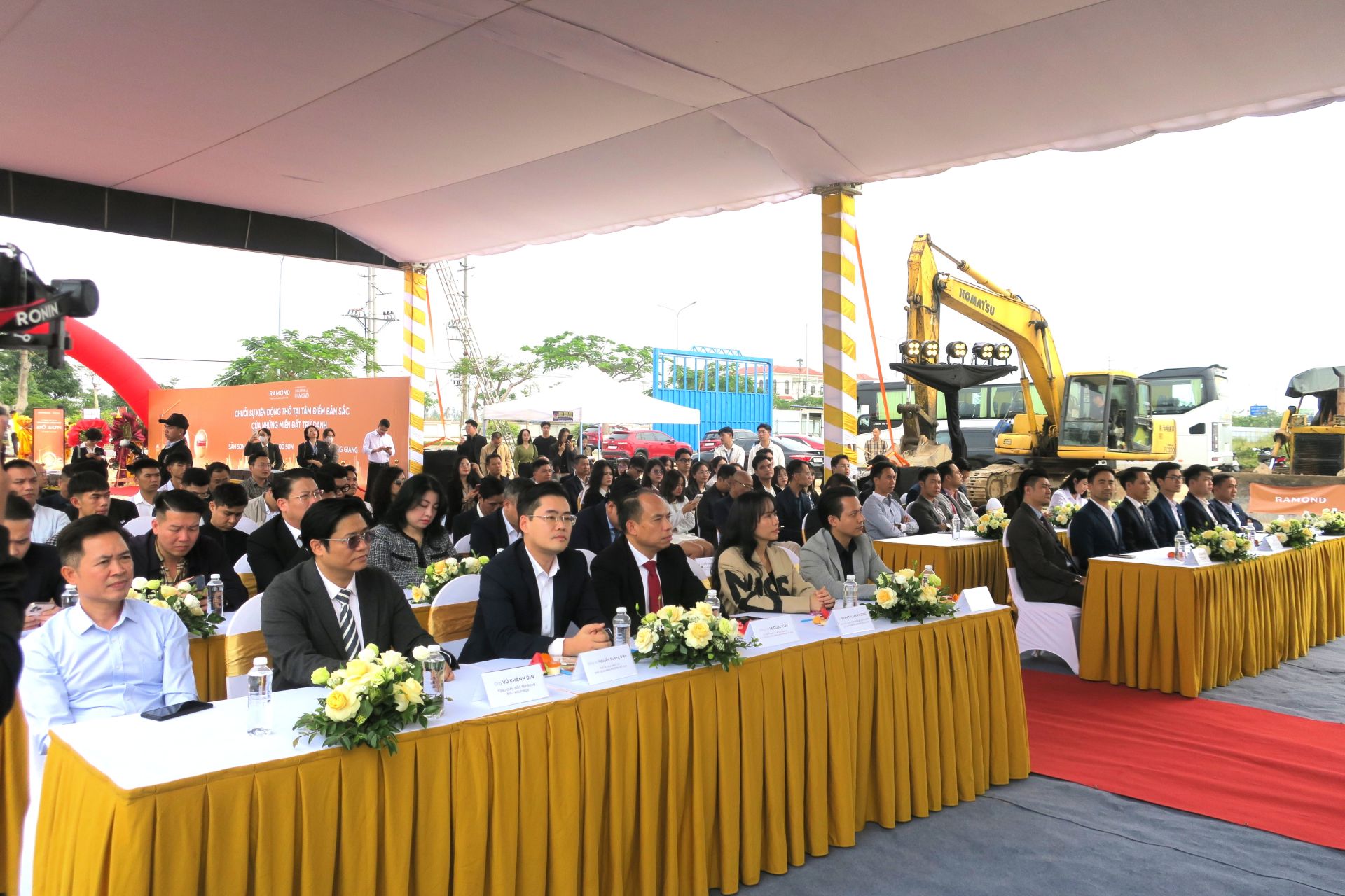 Đại biểu tham dự Lễ động thổ.