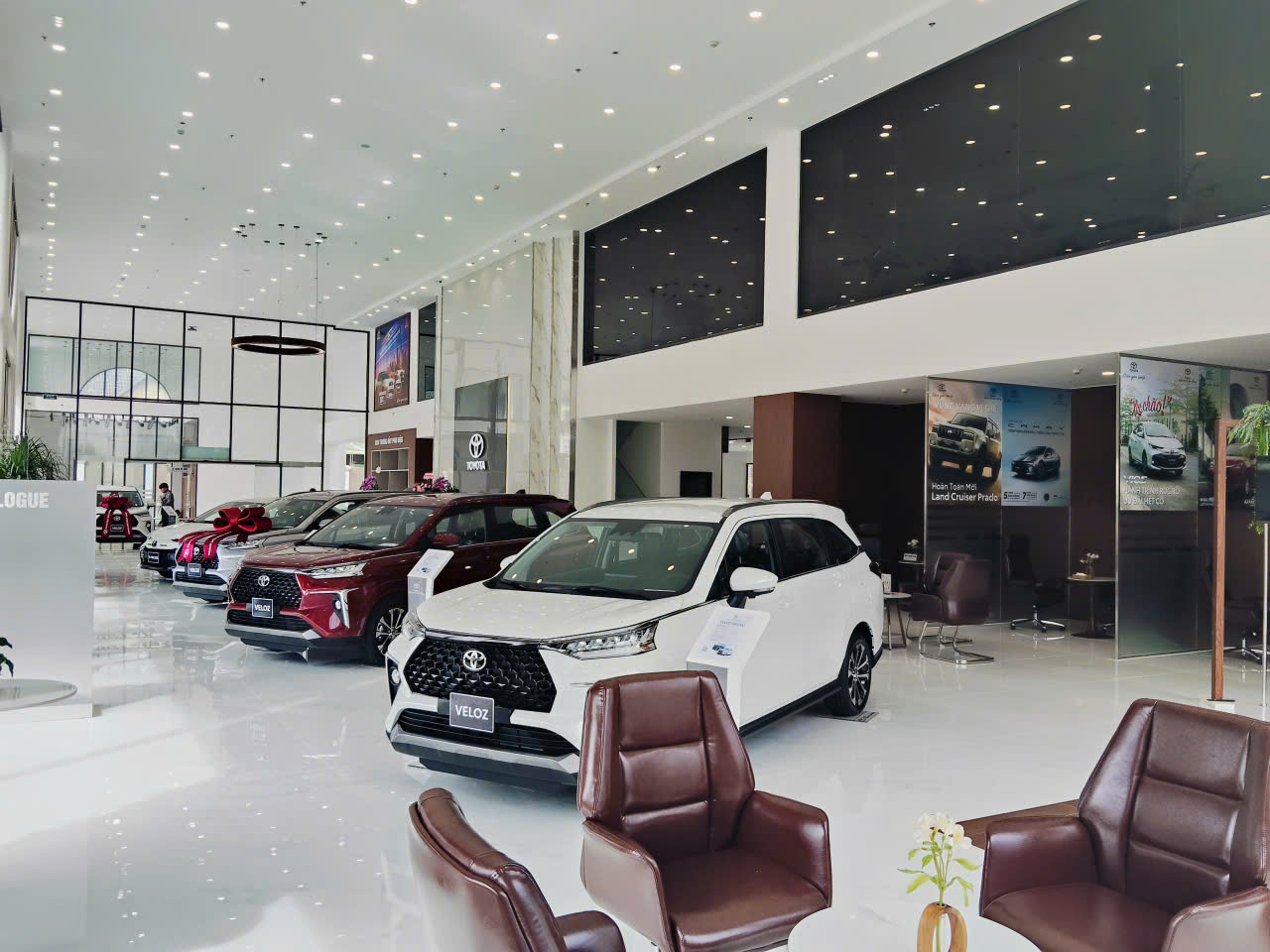 Khu vực phòng trưng bày sản phẩm Khu vực phòng trưng bày sản phẩm