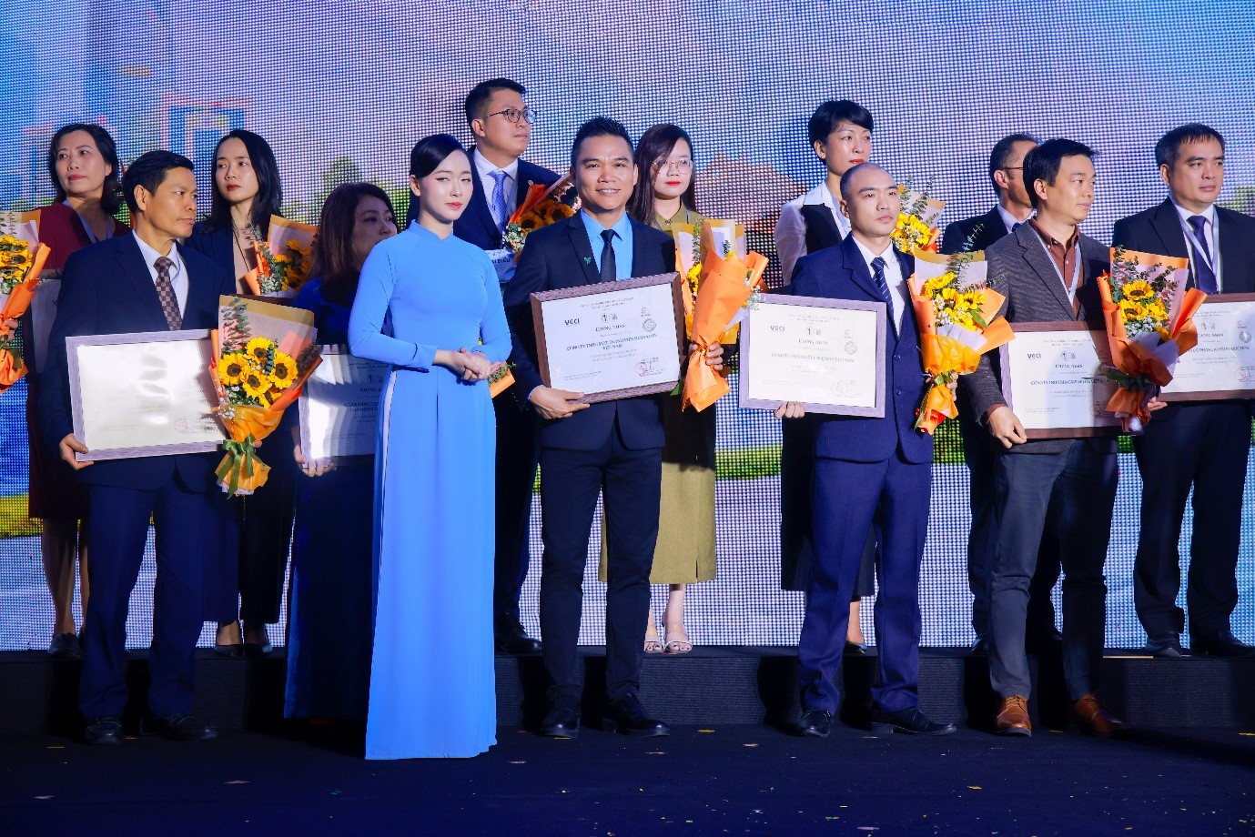 Herbalife Việt Nam được VCCI vinh danh Top 100 doanh nghiệp bền vững Việt Nam 2025