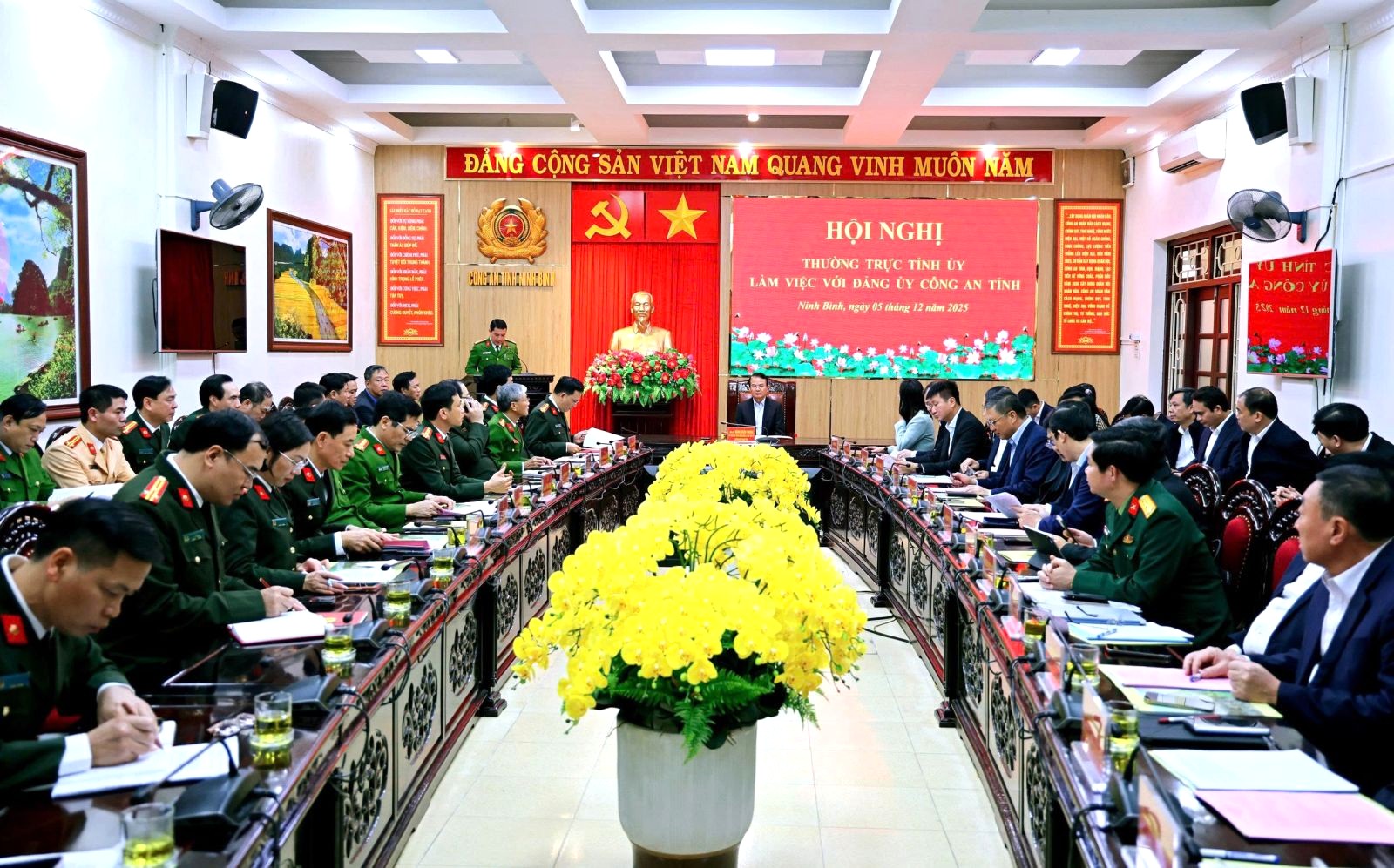 Công an Ninh Bình khẳng định vai trò nòng cốt trong bảo đảm an ninh, trật tự