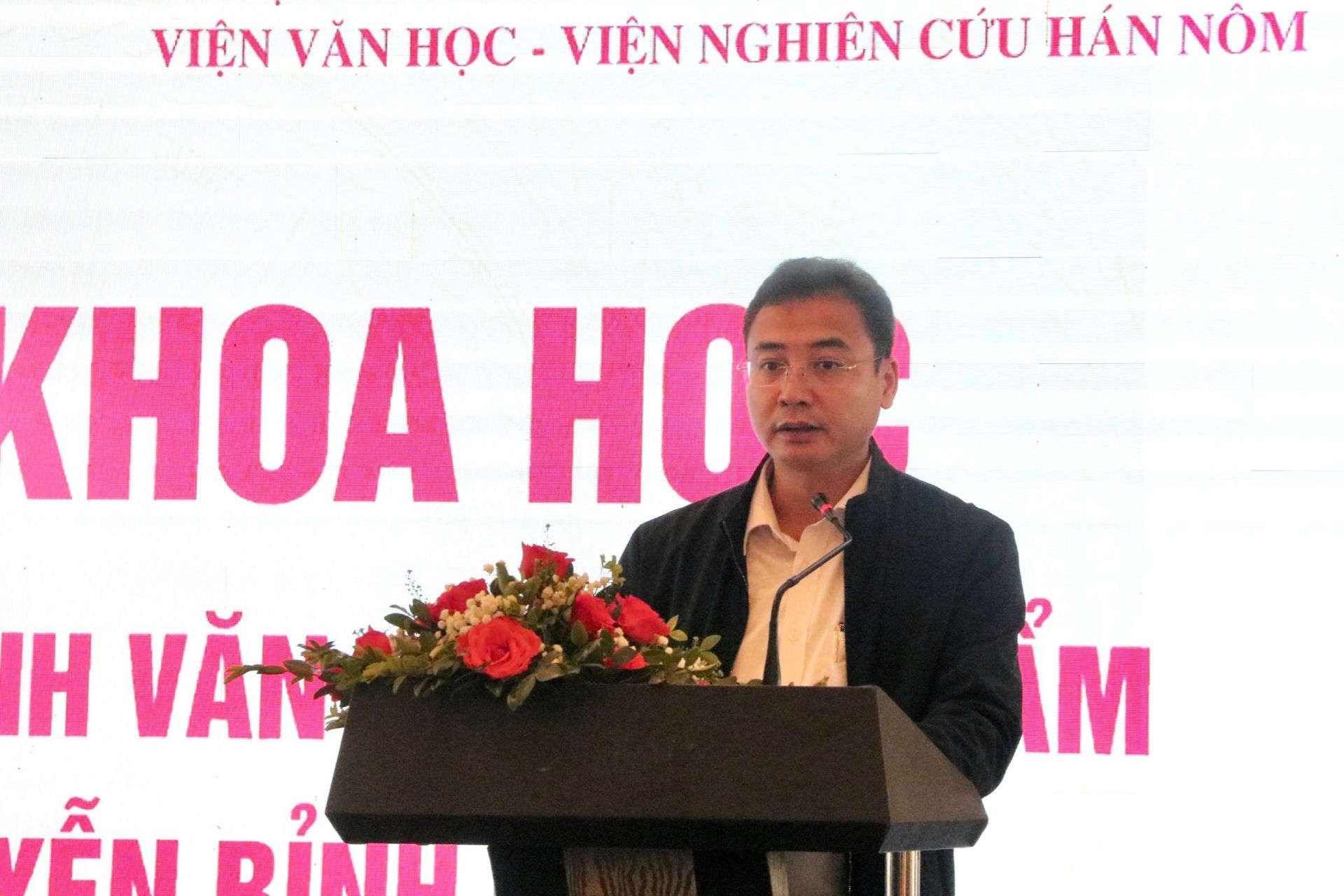 Ông Vũ Đình Tiến, Phó Giám đốc Sở Văn hóa Thể thao và Du lịch Hải Phòng phát biểu.