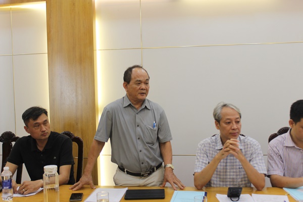 Đại diện đơn vị đầu tư phát biểu tại buổi lấy ý kiến góp ý dự án