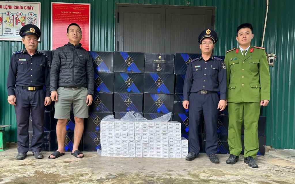 Hải quan khu vực IX: Tăng cường đấu tranh chống buôn lậu, gian lận thương mại dịp cuối năm