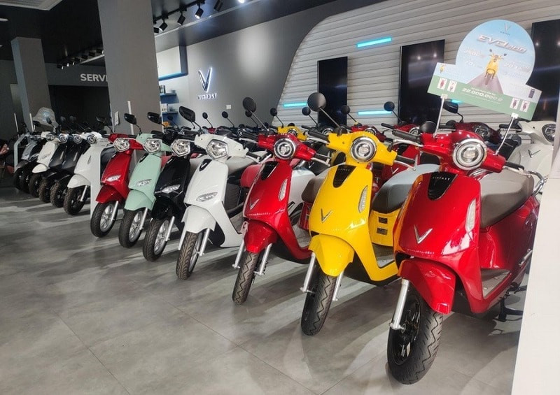 VinFast chính thức đưa xe máy điện lên nền tảng bán hàng trực tuyến