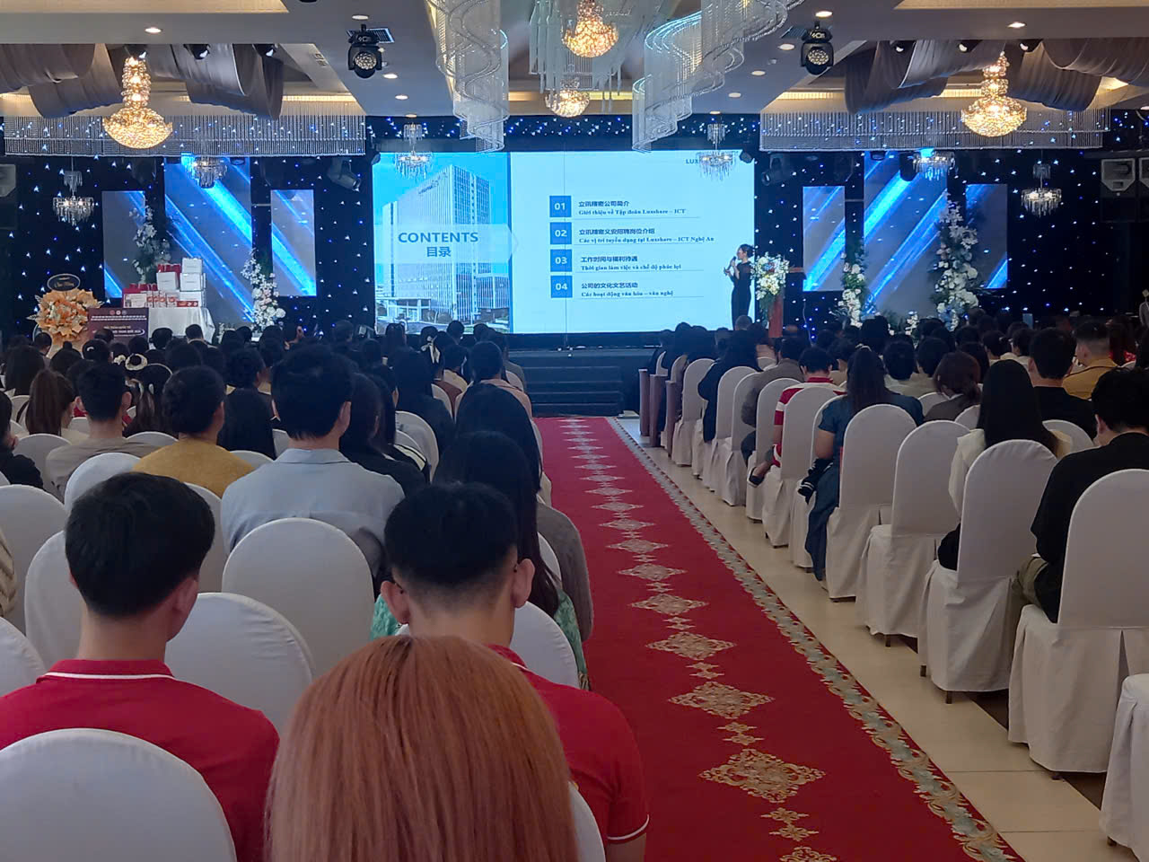 Quang cảnh hội thảo Quang cảnh hội thảo