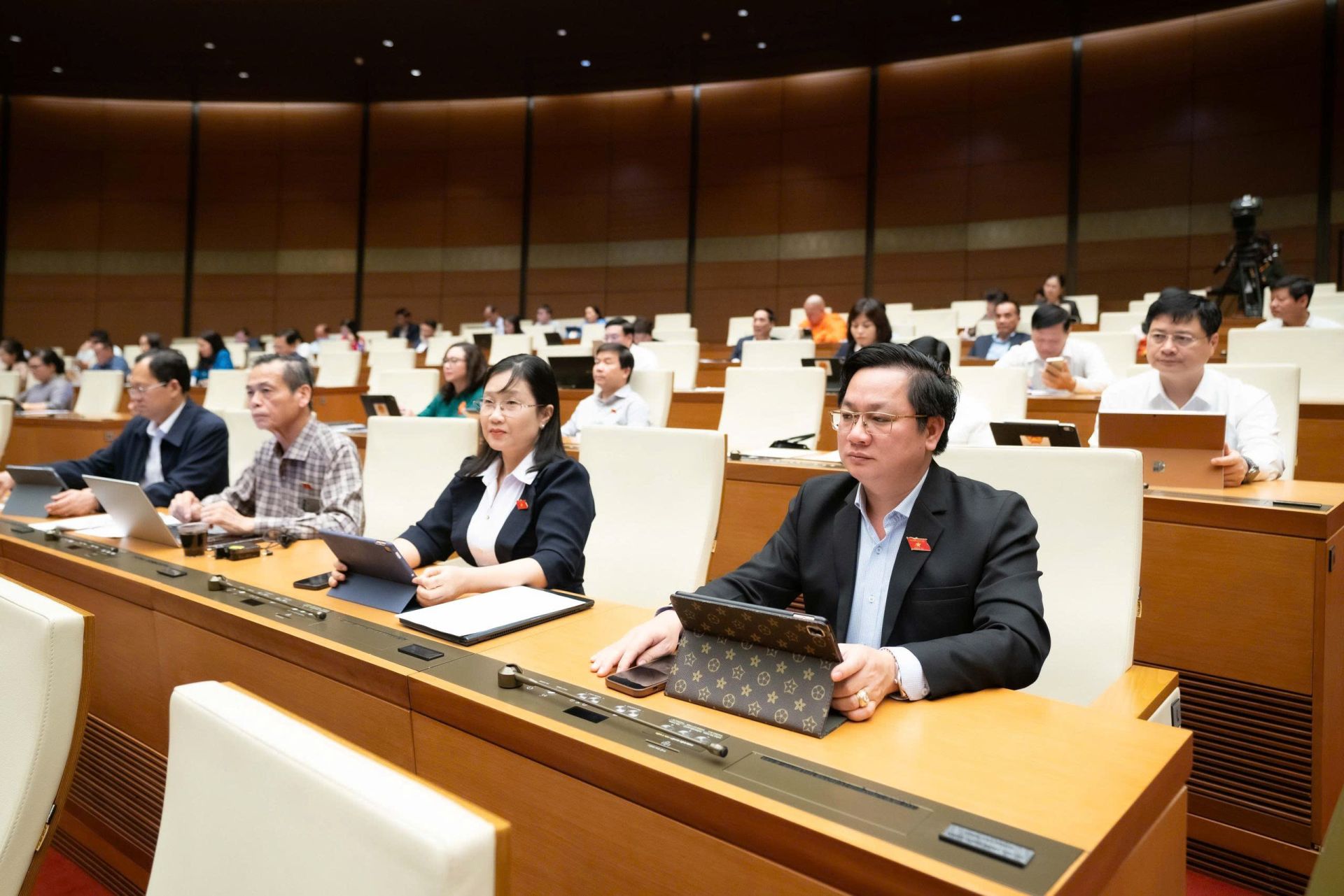 Các đại biểu tham dự phiên thảo luận Các đại biểu tham dự phiên thảo luận