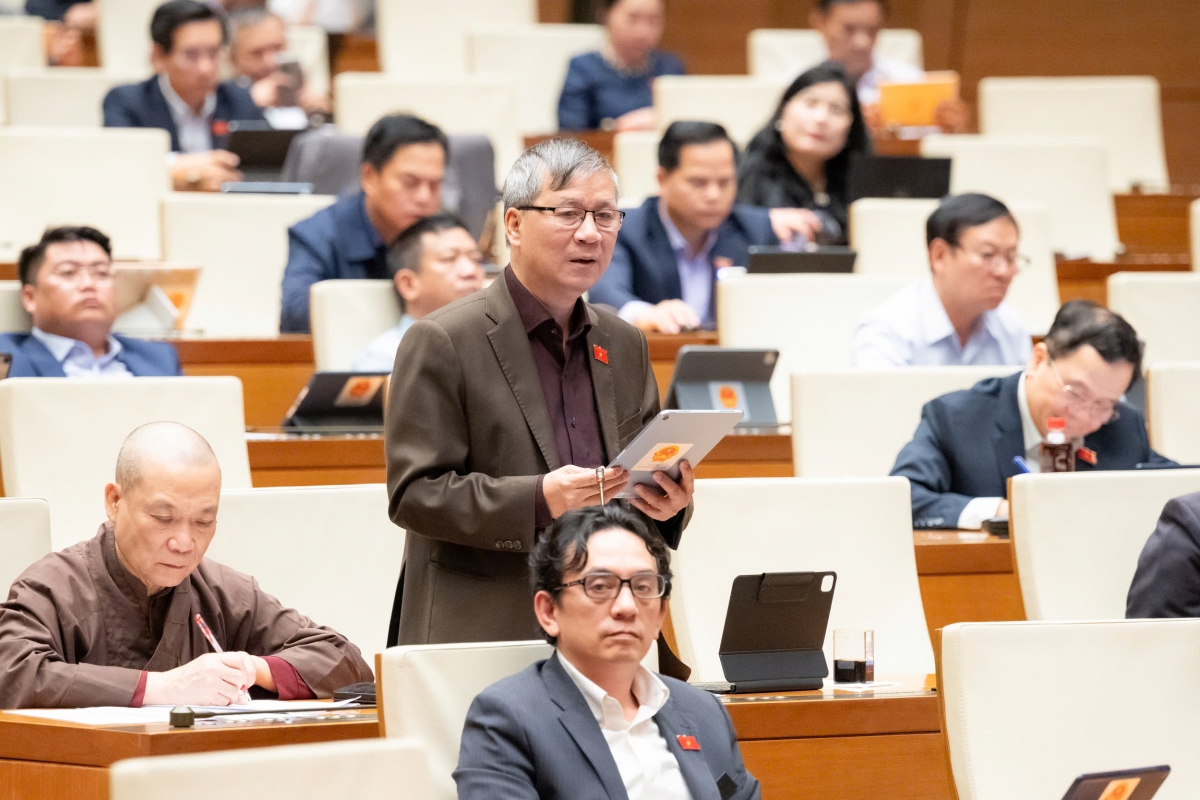 Đại biểu Nguyễn Anh Trí, đoàn Hà Nội (Ảnh: Quốc hội)