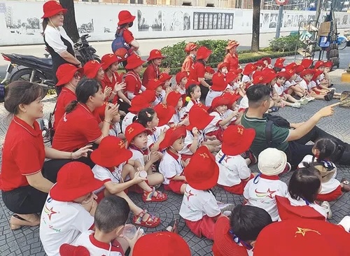 TP. HCM sẽ ưu tiên bố trí quỹ đất và tận dụng trụ sở dôi dư cho giáo dục mầm non