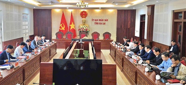 Quang cảnh buổi làm việc. Ảnh: TTXTĐTGL