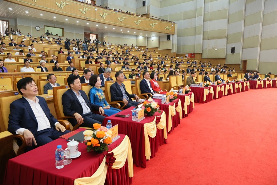 Khai mạc kỳ họp thứ 34, HĐND tỉnh Hưng Yên Khóa XVII