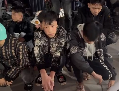 Công an phường Gia Viên phát hiện 16 đối tượng có biểu hiện tụ tập, gây mất trật tự.