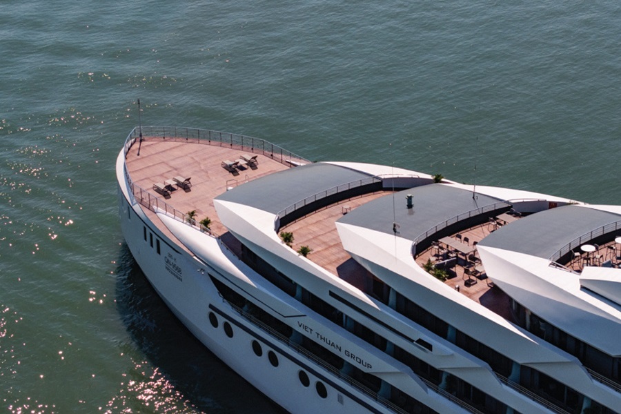 Một sự ghi nhận cho hành trình phát triển bài bản và nghiêm túc của Việt Thuận Group trong việc xây dựng mô hình du thuyền sang trọng, theo định hướng “xanh - bền vững”