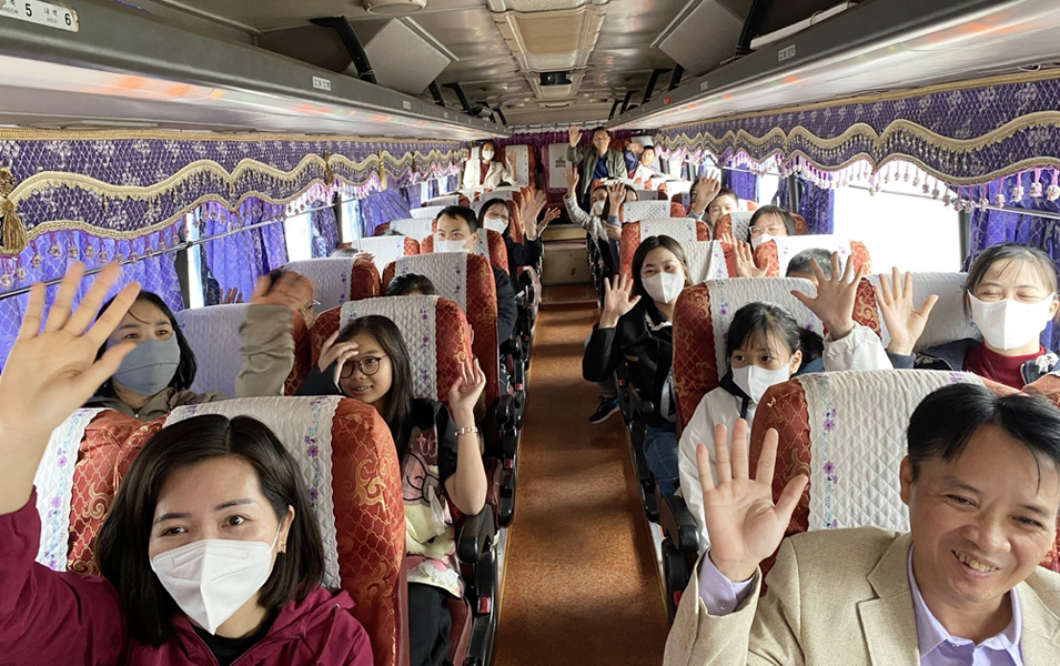 Bổ sung xe đưa đón miễn phí tham quan lễ hội trái cây Bắc Ninh