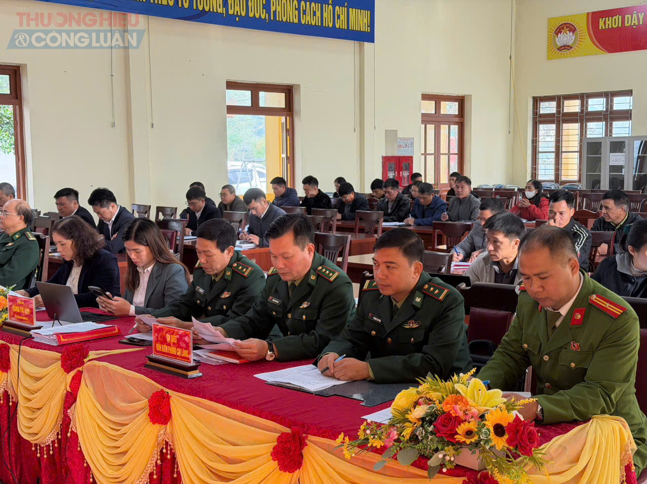 Các đại biểu tham dự hội nghị Các đại biểu tham dự hội nghị