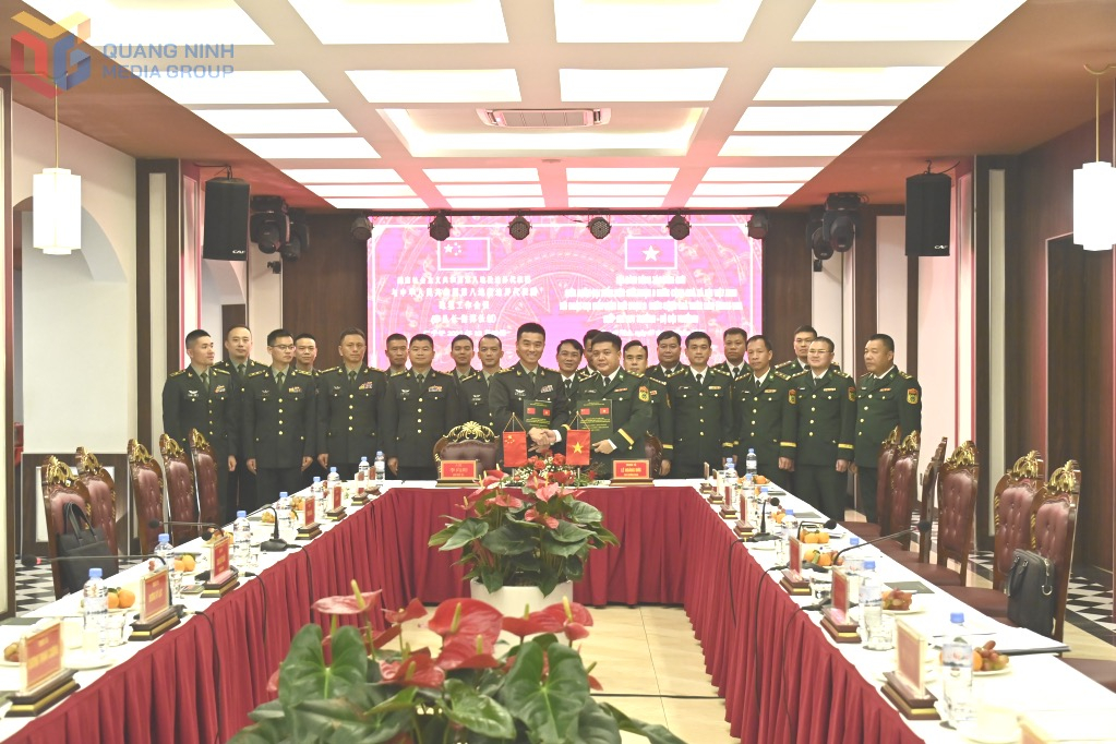 Hai bên kí kết quy chế phối hợp. Hai bên kí kết quy chế phối hợp.