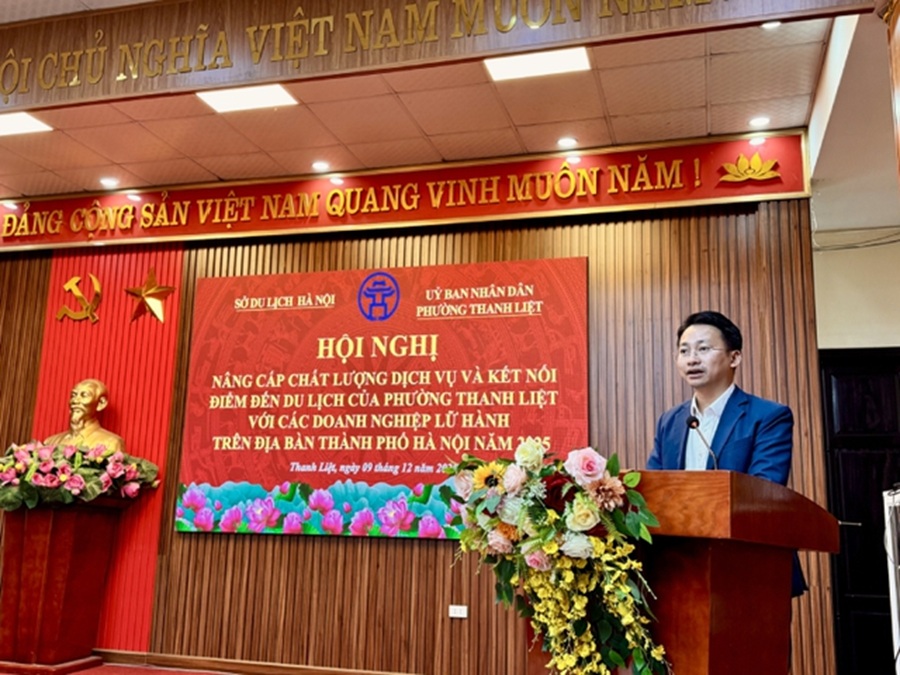 Ông Trần Trung Hiếu - Phó Giám đốc Sở Du lịch Hà Nội phát biểu tại Hội nghị. Ông Trần Trung Hiếu - Phó Giám đốc Sở Du lịch Hà Nội phát biểu tại Hội nghị.