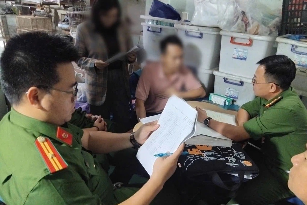 Đà Nẵng: Phát hiện cơ sở mua bán trái phép số lượng lớn chim hoang dã