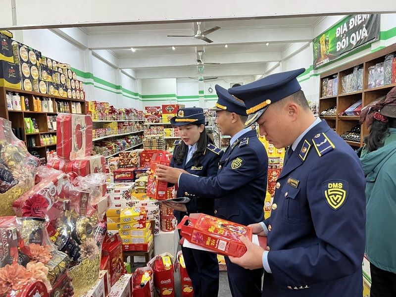 Đẩy lùi gian lận thương mại, hàng giả