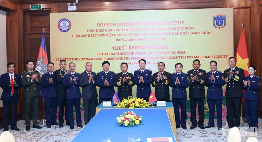 Việt Nam - Campuchia tăng cường phối hợp bảo đảm an ninh, an toàn trên biển