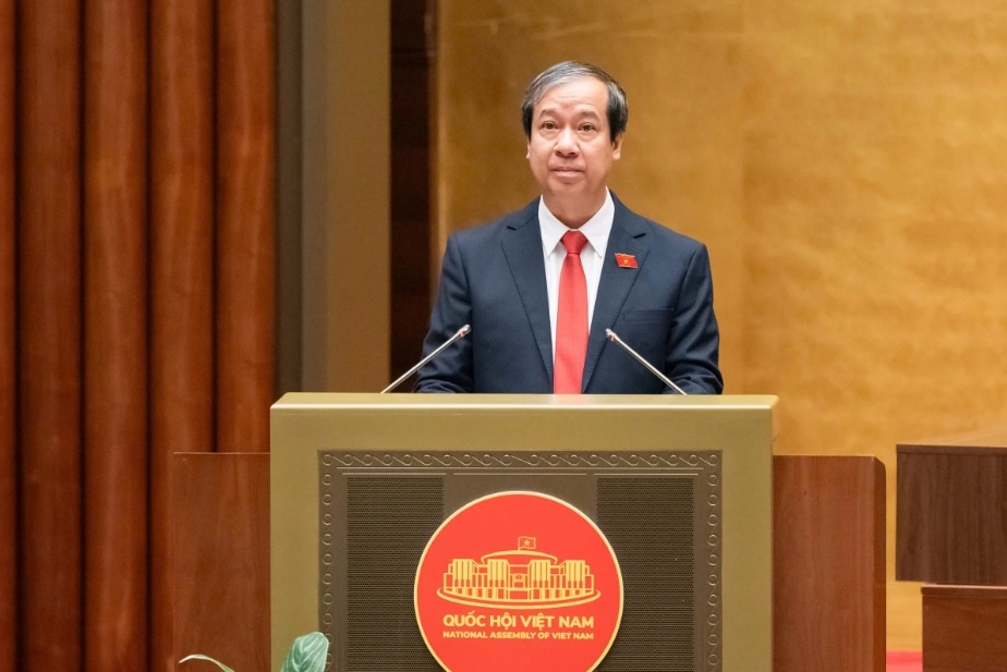 Quốc hội chốt bỏ cấp bằng tốt nghiệp THCS, một bộ sách giáo khoa trên toàn quốc