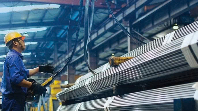 Giá thép hôm nay 10/12: Tiếp tục xu hướng giảm