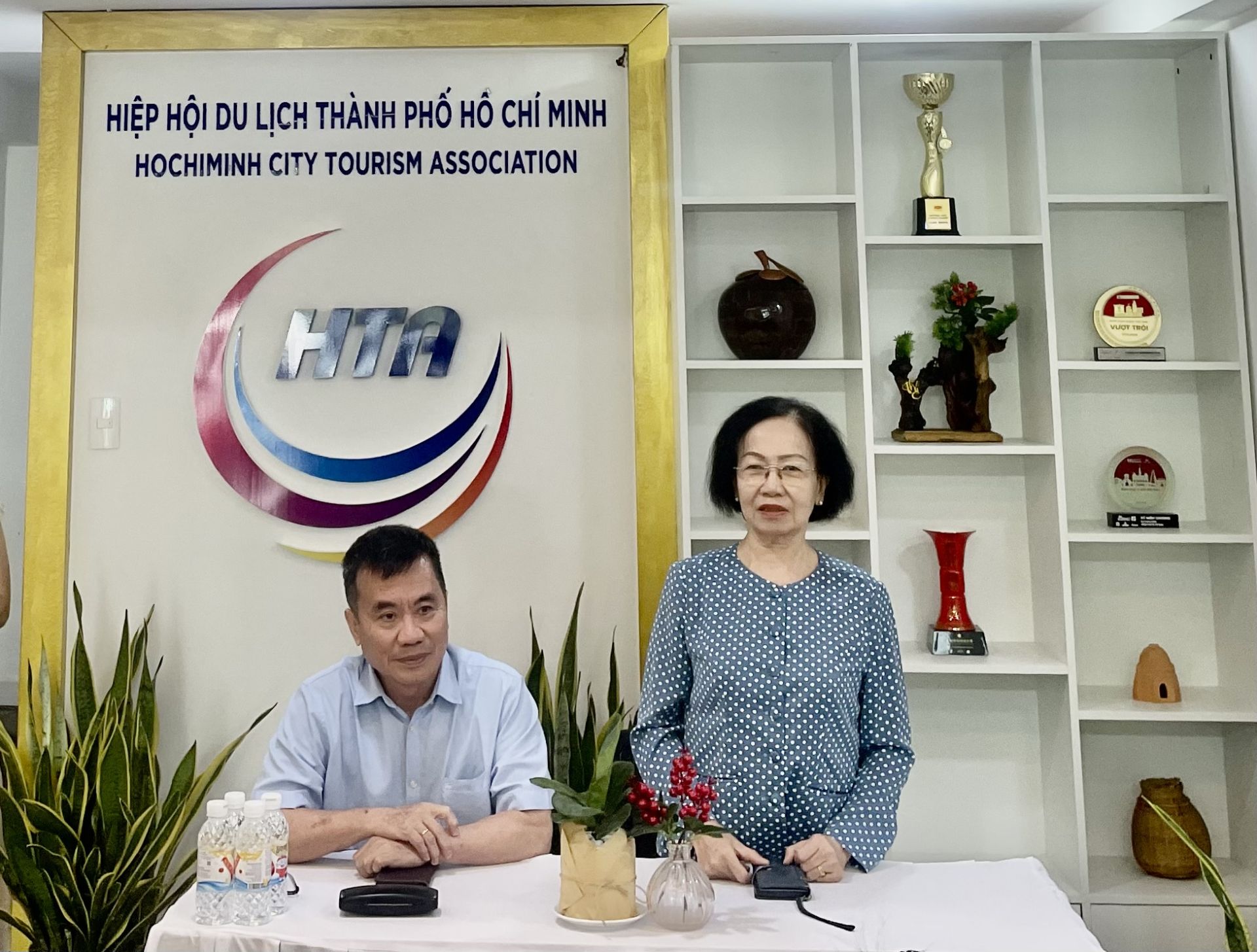 Bà Nguyễn Thị Khánh – Phó Chủ tịch Hiệp Hội Du lịch Việt Nam, Chủ tịch Hiệp hội Du lịch TP. HCM chia sẻ tại buổi tổng kết Ngày hội sợi gạo Việt Lần 1.