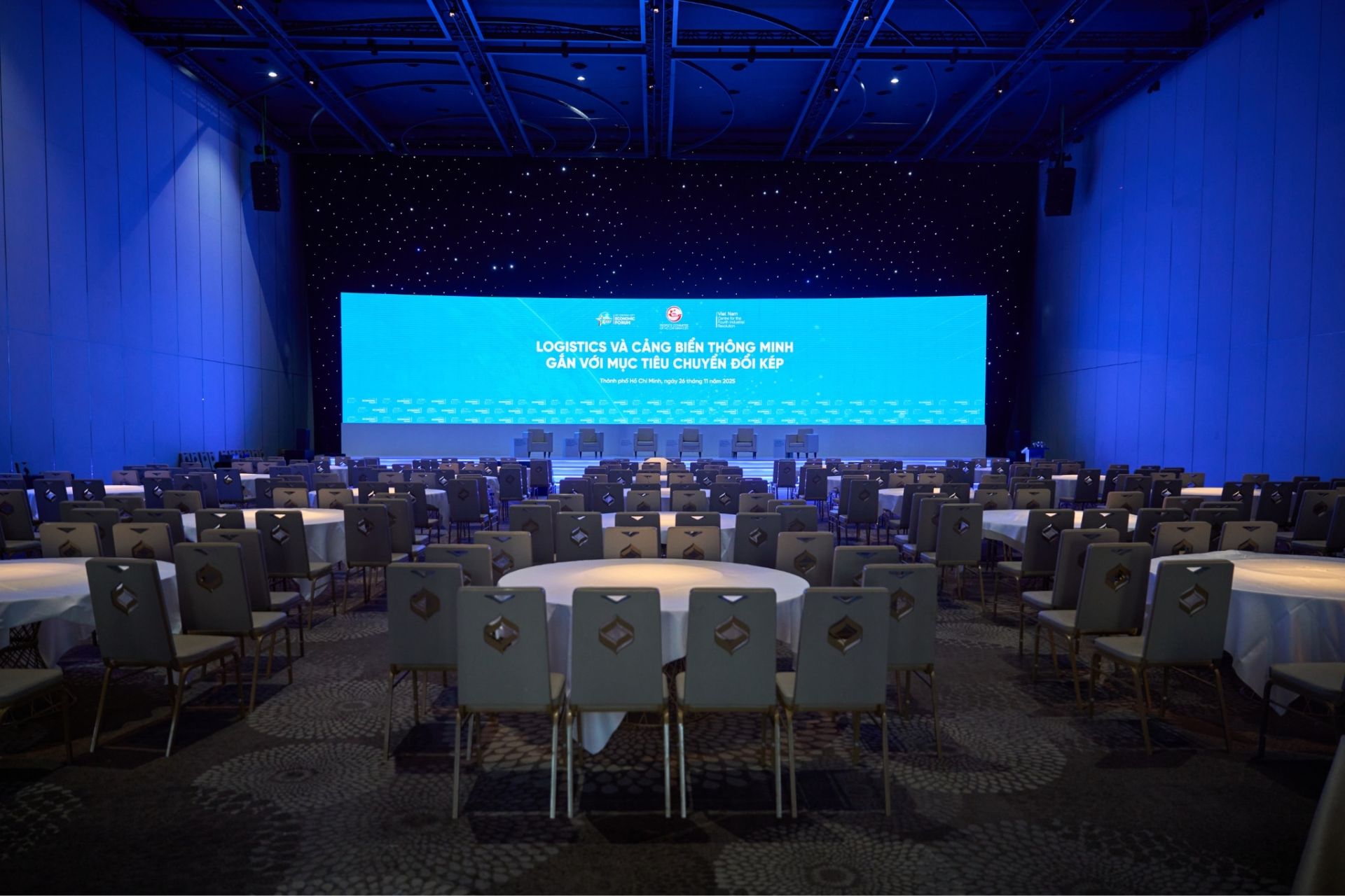 Không gian linh hoạt tại Thiskyhall Sala phục vụ nhiều hoạt động diễn ra trong khuôn khổ Diễn đàn Không gian linh hoạt tại Thiskyhall Sala phục vụ nhiều hoạt động diễn ra trong khuôn khổ Diễn đàn