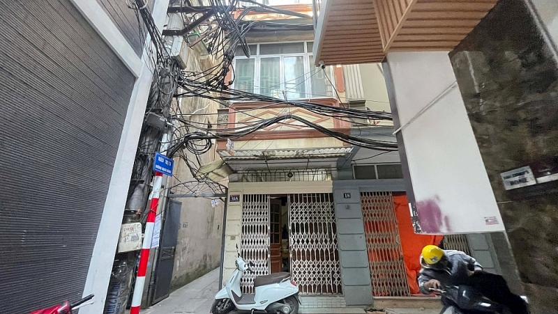 Căn nhà nơi các đối tượng cố thủ Căn nhà nơi các đối tượng cố thủ