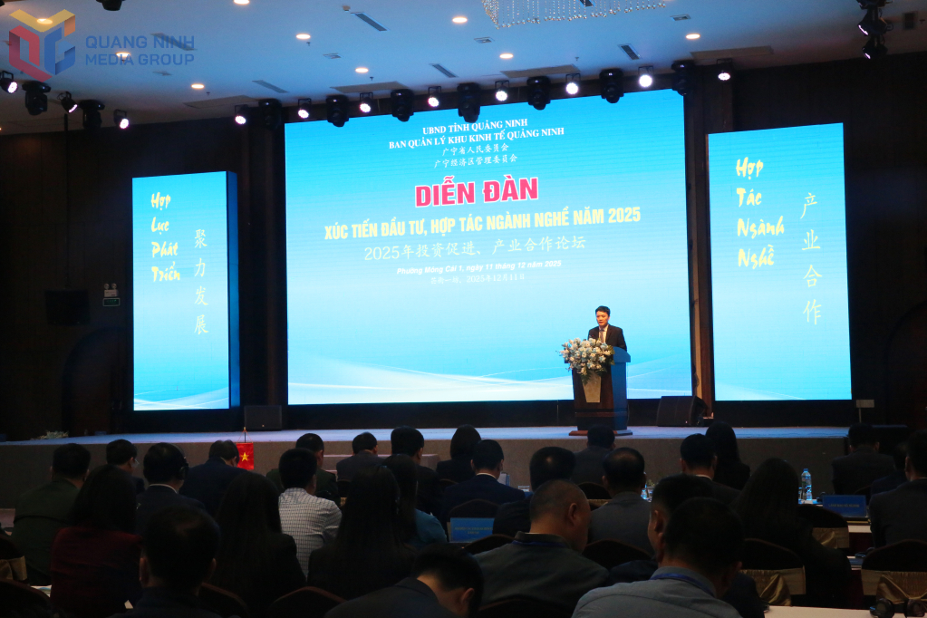 Đại biểu tỉnh Quảng Ninh phát biểu tại diễn đàn. Đại biểu tỉnh Quảng Ninh phát biểu tại diễn đàn.