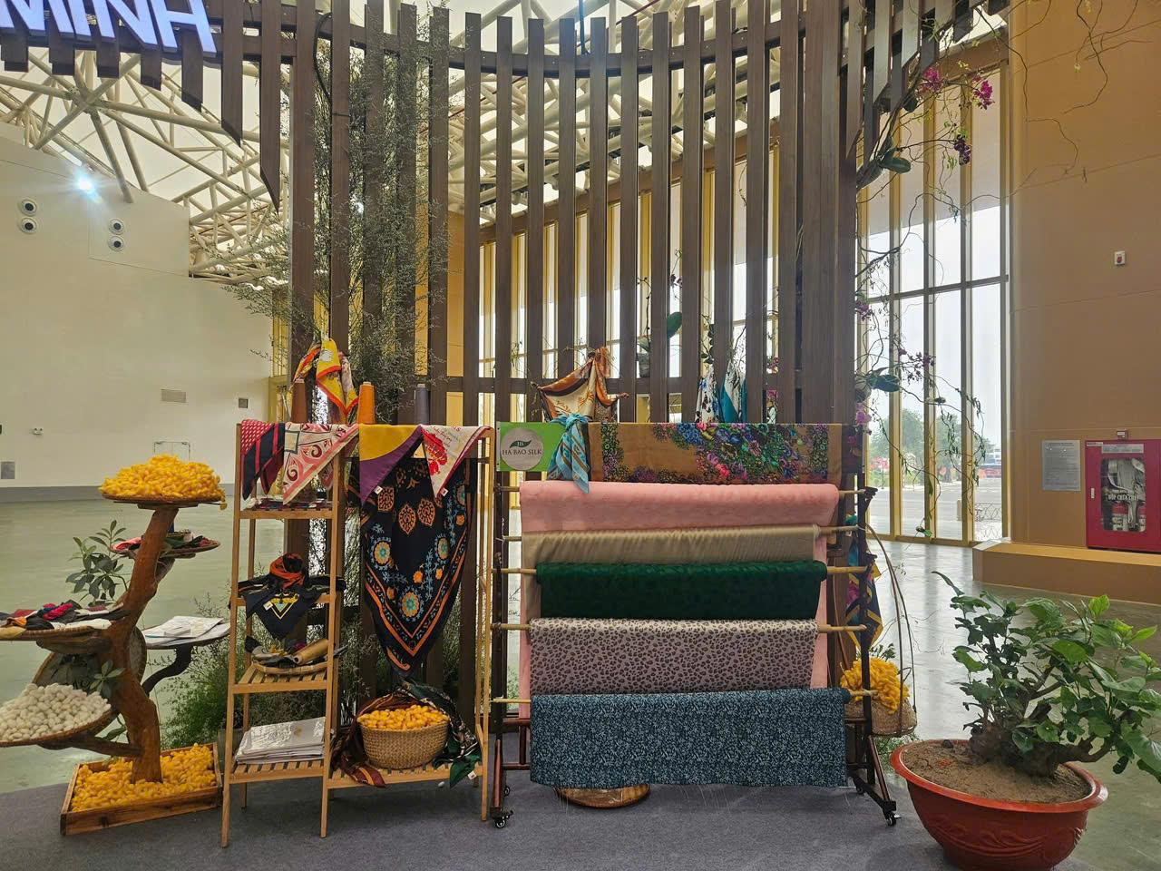 Lâm Đồng: Hà Bảo Silk “Bản sắc hoá của lụa tơ tằm”