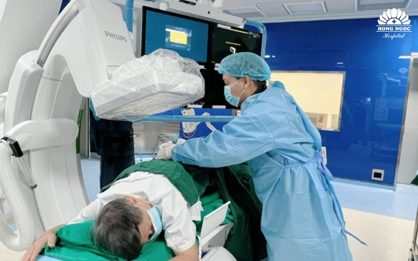 Tiên rễ thẩm phẩm điều trị thoát vị đĩa đệm tại BVĐK Hồng Ngọc - Phúc Trường Minh