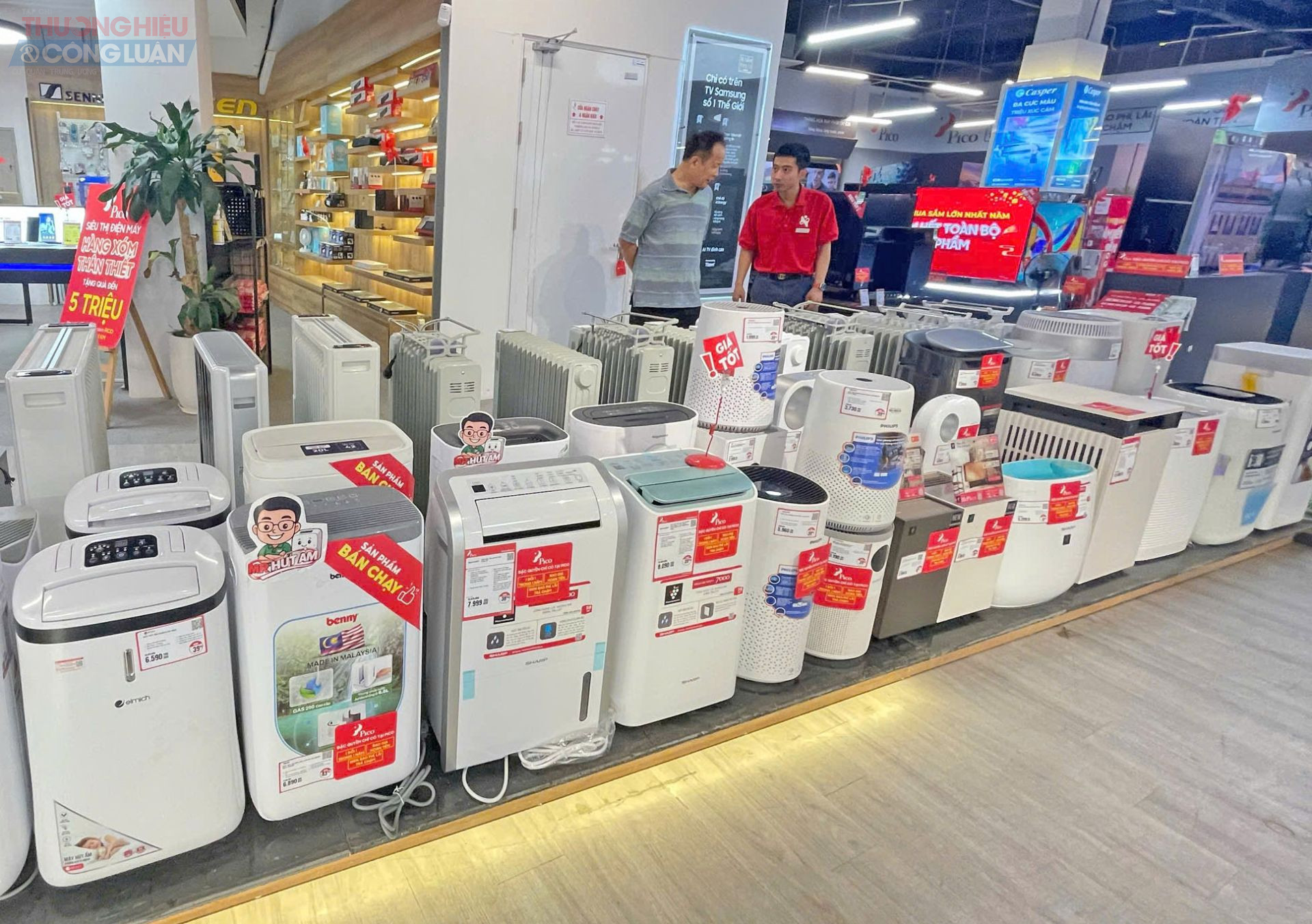 Hà Nội ô nhiễm nghiêm trọng, thị trường máy lọc không khí trở nên sôi động