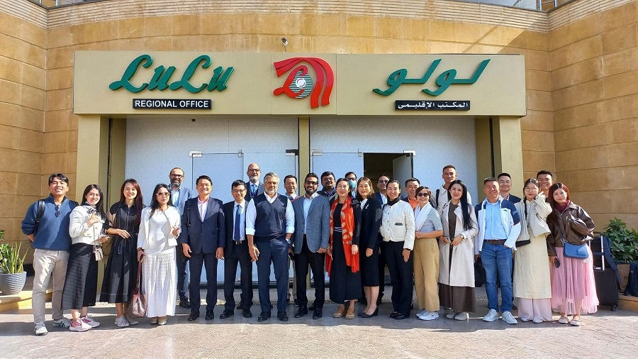 Đoàn doanh nghiệp TP. HCM khảo sát và làm việc với Giám đốc chuỗi siêu thị LuLu Hypermarket trước ngày khai mạc Triển lãm