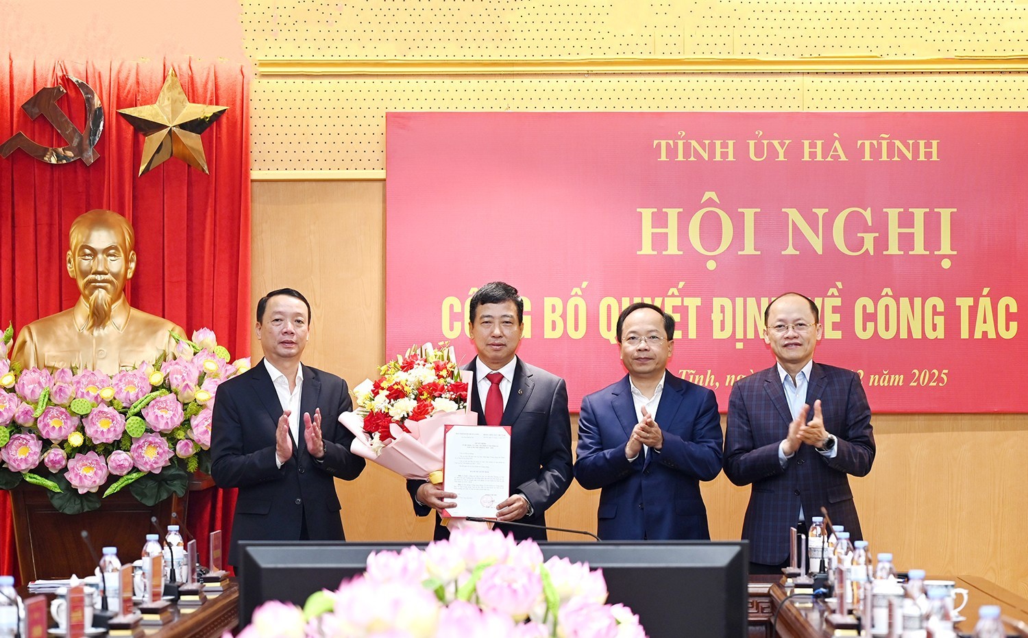 Ban Bí thư chuẩn y chức Chủ nhiệm Ủy ban Kiểm tra Tỉnh ủy Hà Tĩnh