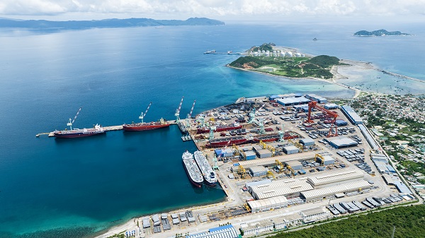 Nhà máy đóng tàu HD Hyundai Việt Nam tại Khánh Hòa