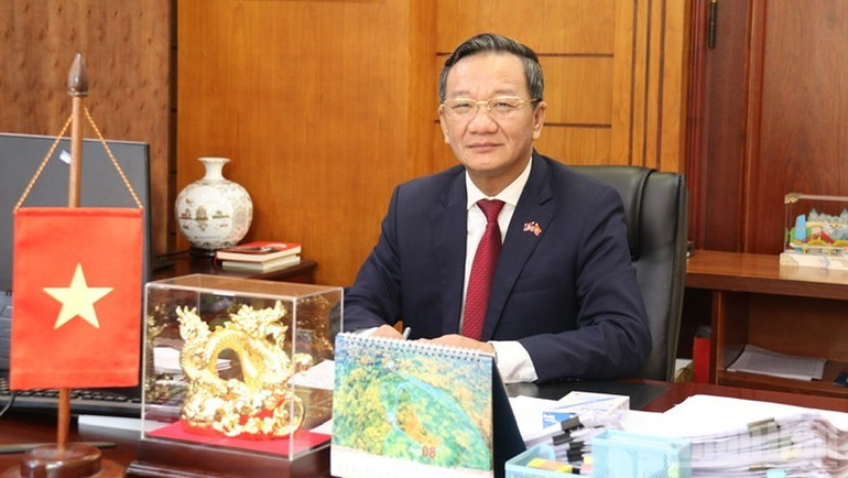 Đại sứ Việt Nam tại Lào Nguyễn Minh Tâm. (Ảnh: TRỊNH DŨNG) Đại sứ Việt Nam tại Lào Nguyễn Minh Tâm. (Ảnh: TRỊNH DŨNG)