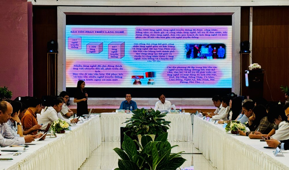 Làng nghề Việt Nam cần chuyển mình từ truyền thống đến du lịch sáng tạo